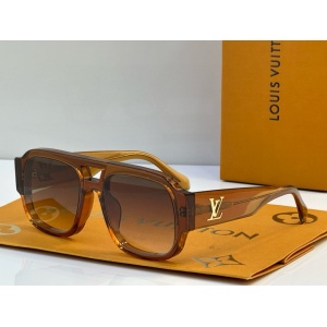 $56.00,Louis Vuitton Sunglasses  # 286582