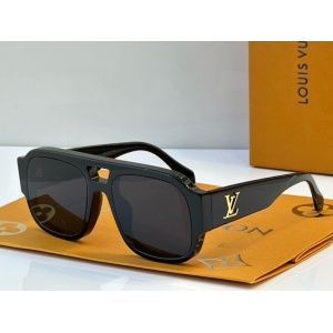 $56.00,Louis Vuitton Sunglasses  # 286587