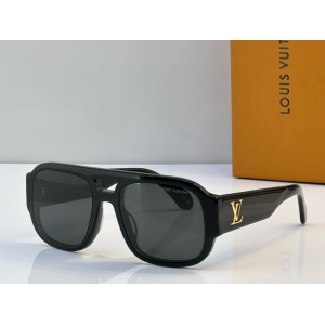 $56.00,Louis Vuitton Sunglasses  # 286592