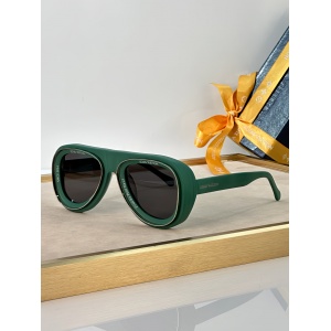 $56.00,Louis Vuitton Sunglasses  # 286604
