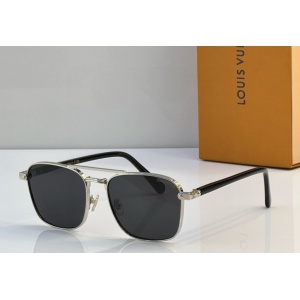 $56.00,Louis Vuitton Sunglasses  # 286612