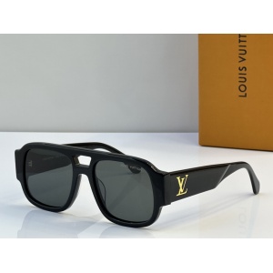 $56.00,Louis Vuitton Sunglasses  # 286641