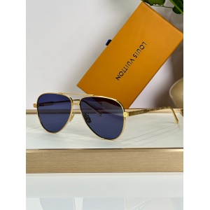 $56.00,Louis Vuitton Sunglasses  # 286648