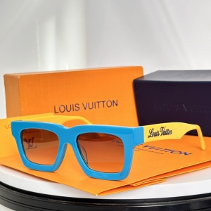 $56.00,Louis Vuitton Sunglasses  # 286684
