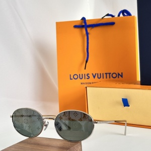 $56.00,Louis Vuitton Sunglasses  # 286697