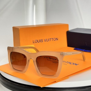 $56.00,Louis Vuitton Sunglasses  # 286722