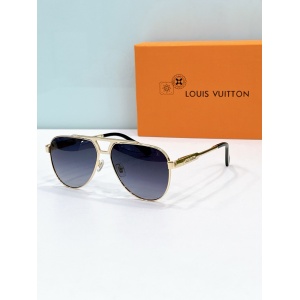 $56.00,Louis Vuitton Sunglasses  # 286755