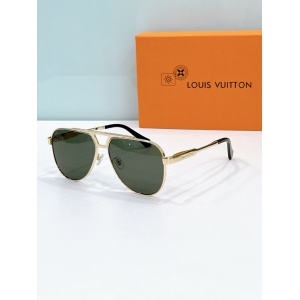 $56.00,Louis Vuitton Sunglasses  # 286758