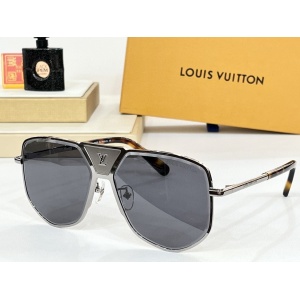 $56.00,Louis Vuitton Sunglasses  # 286800