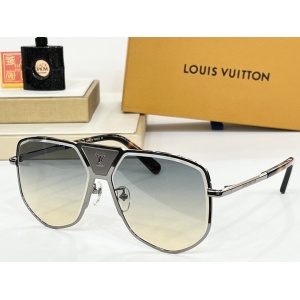 $56.00,Louis Vuitton Sunglasses  # 286801