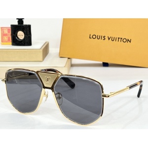 $56.00,Louis Vuitton Sunglasses  # 286802