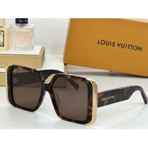 $56.00,Louis Vuitton Sunglasses  # 286829