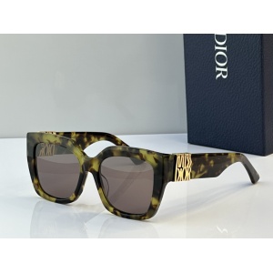$56.00,Dior Sunglasses  # 287309