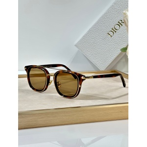 $56.00,Dior Sunglasses  # 287329