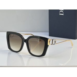 $56.00,Dior Sunglasses  # 287372