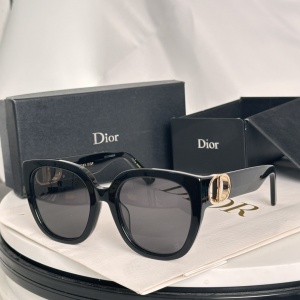 $56.00,Dior Sunglasses  # 287458