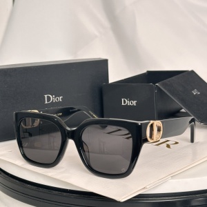 $56.00,Dior Sunglasses  # 287470