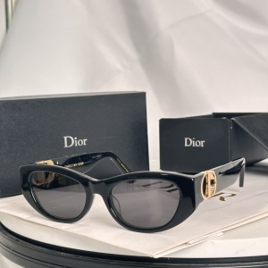 $56.00,Dior Sunglasses  # 287471