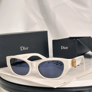 $56.00,Dior Sunglasses  # 287474