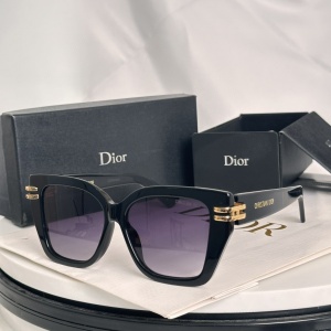 $56.00,Dior Sunglasses  # 287479