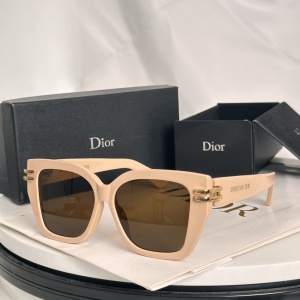 $56.00,Dior Sunglasses  # 287481