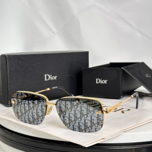 $56.00,Dior Sunglasses  # 287504