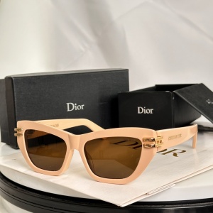 $56.00,Dior Sunglasses  # 287538