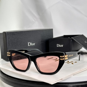 $56.00,Dior Sunglasses  # 287540