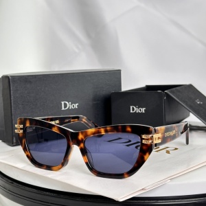 $56.00,Dior Sunglasses  # 287543