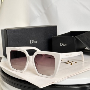 $56.00,Dior Sunglasses  # 287552
