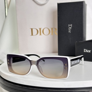 $56.00,Dior Sunglasses  # 287575