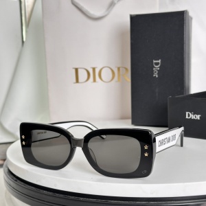 $56.00,Dior Sunglasses  # 287577