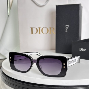 $56.00,Dior Sunglasses  # 287578