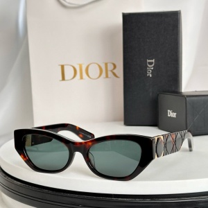 $56.00,Dior Sunglasses  # 287591