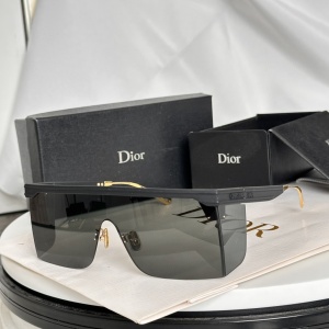 $56.00,Dior Sunglasses  # 287600