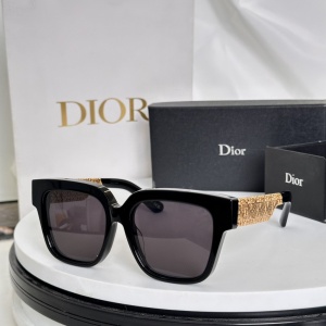 $56.00,Dior Sunglasses  # 287611