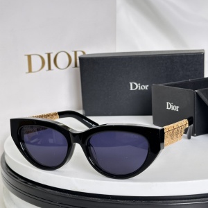 $56.00,Dior Sunglasses  # 287621