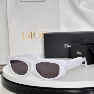$56.00,Dior Sunglasses  # 287636