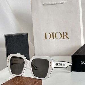 $56.00,Dior Sunglasses  # 287655