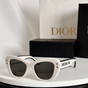 $56.00,Dior Sunglasses  # 287662