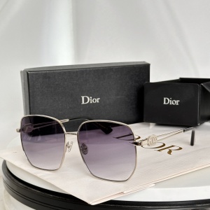 $56.00,Dior Sunglasses  # 287678