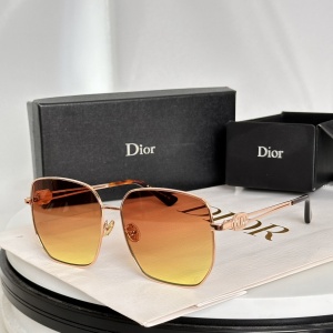 $56.00,Dior Sunglasses  # 287680