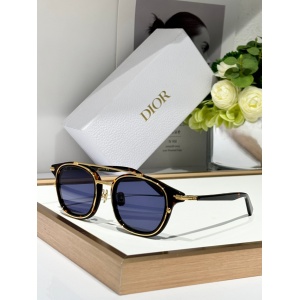 $56.00,Dior Sunglasses  # 287727