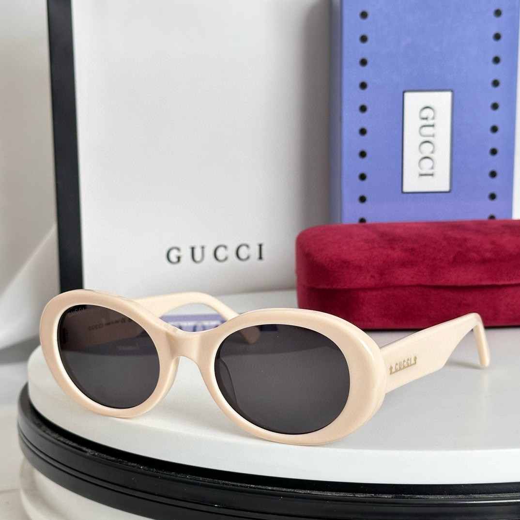 Gucci Sunglasses # 285976