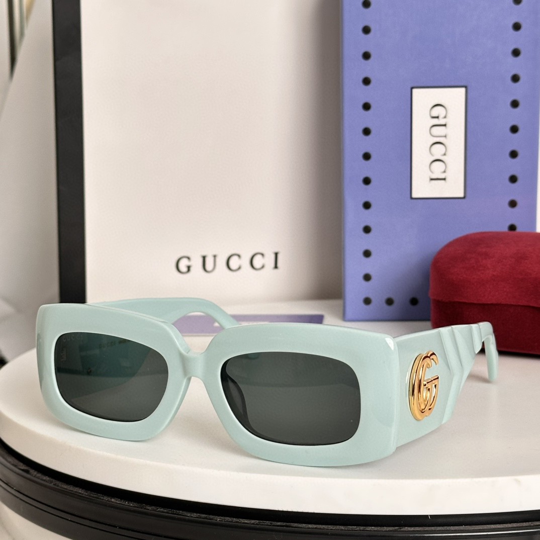 Gucci Sunglasses # 285988