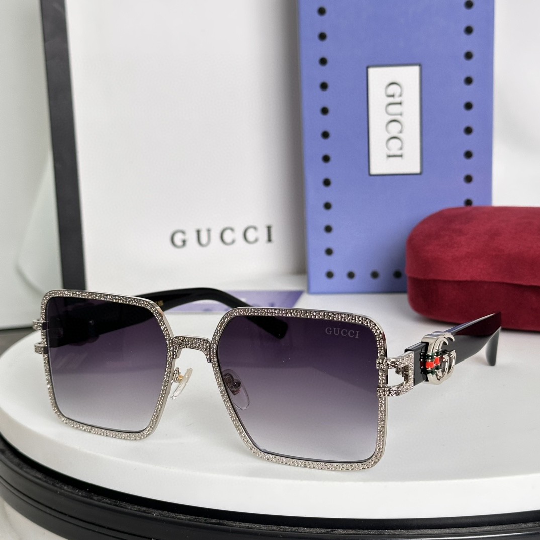Gucci Sunglasses # 286017