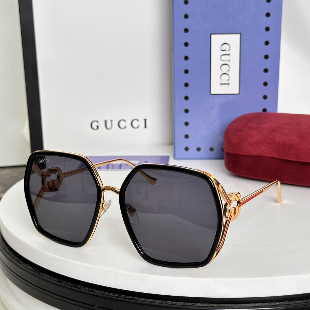 Gucci Sunglasses # 286064