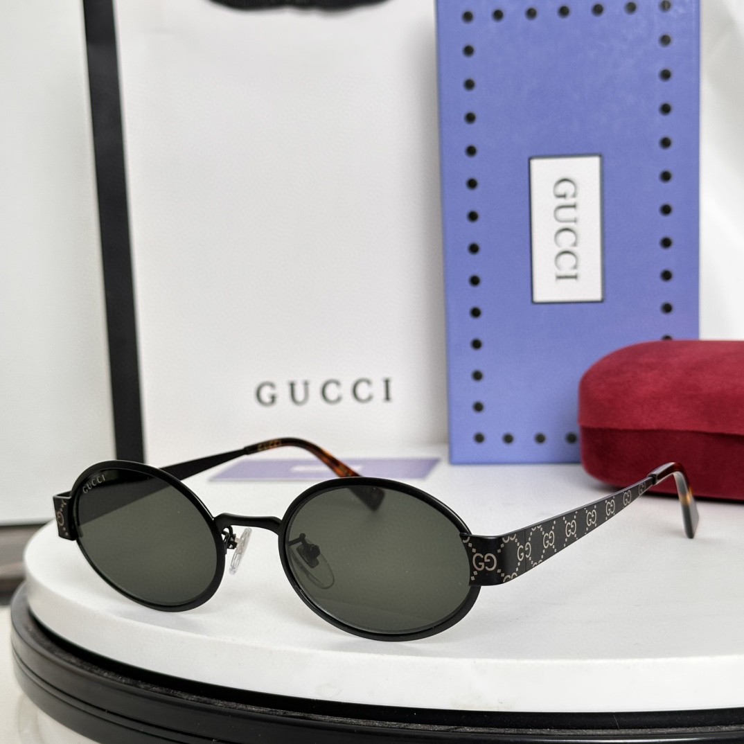 Gucci Sunglasses # 286070