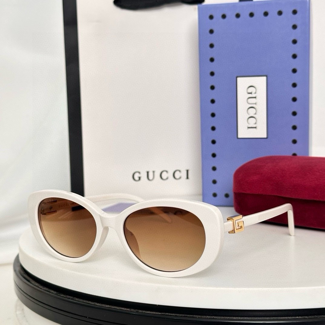 Gucci Sunglasses # 286073