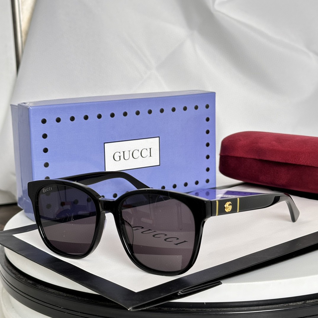 Gucci Sunglasses # 286094